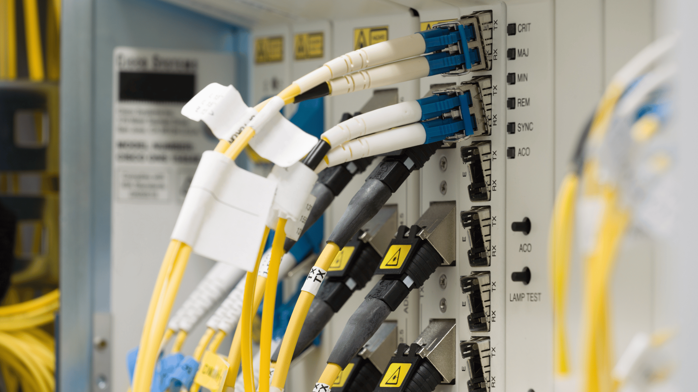 7 Reasons Cabling in DFW is Your Ultimate Fiber Optic Contractor